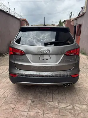 Hyundai Santa Fe 2015 Gray