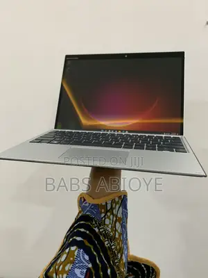 Laptop HP Elite X2 G8 8GB Intel Core i5 SSD 512GB