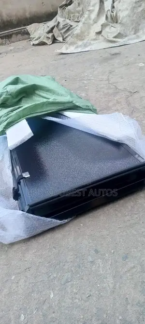 Boot Cover Hilux Tacoma Tundra Is Available