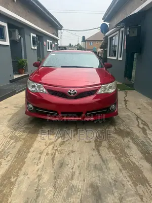 Toyota Camry SE 4dr Sedan w/Prod. End 11/13 (3.5L 6cyl 6A) 2014 Red