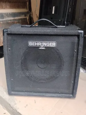 Uk Used Behringer Bass Combo Speaker