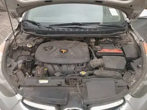 Hyundai Elantra 2011 Silver