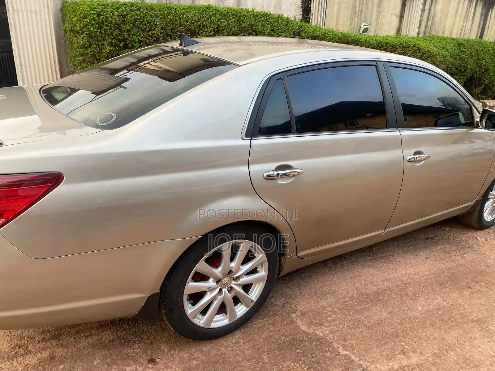 Toyota Avalon 2008 Gold