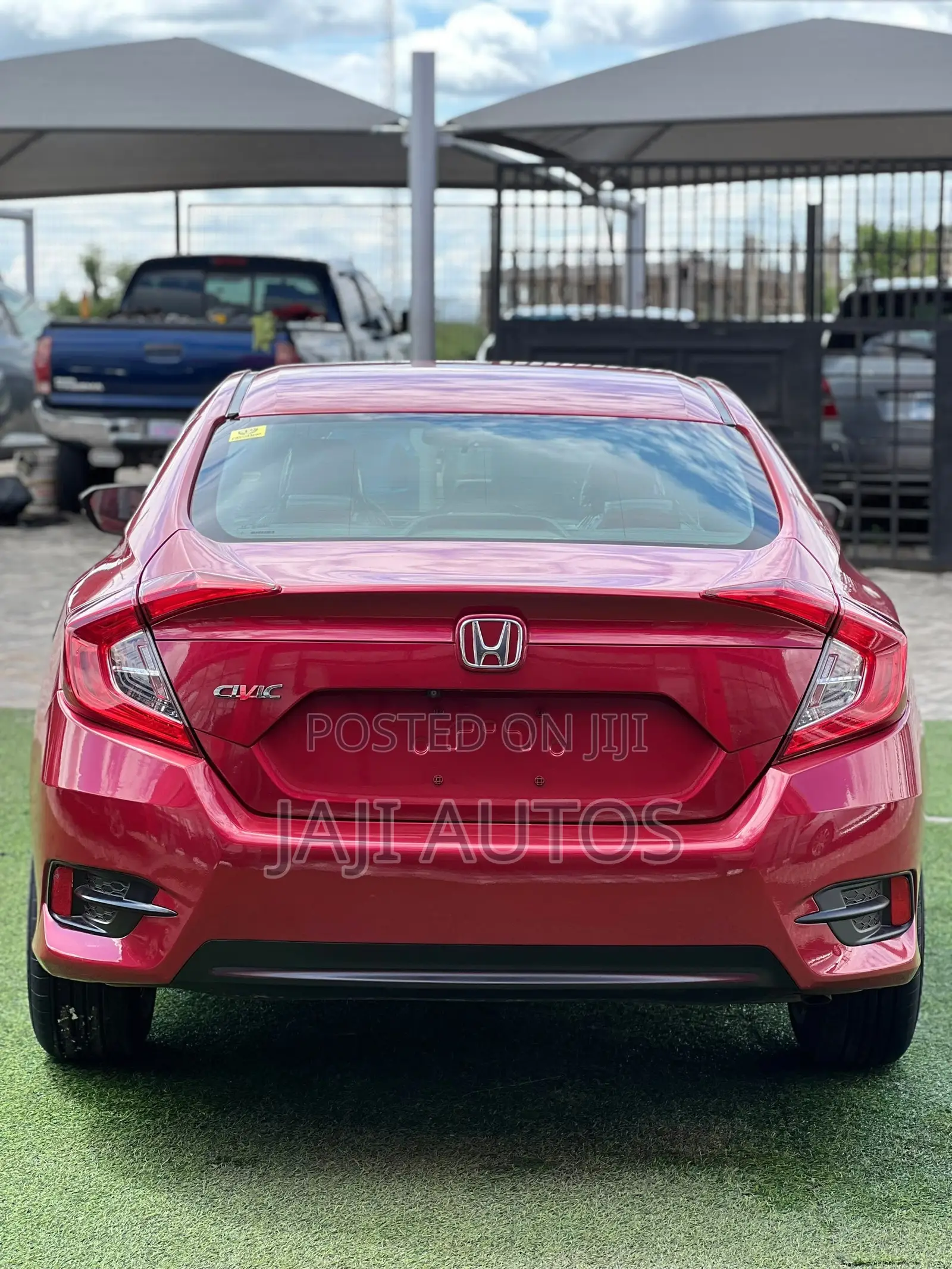 Honda Civic 2018 Red
