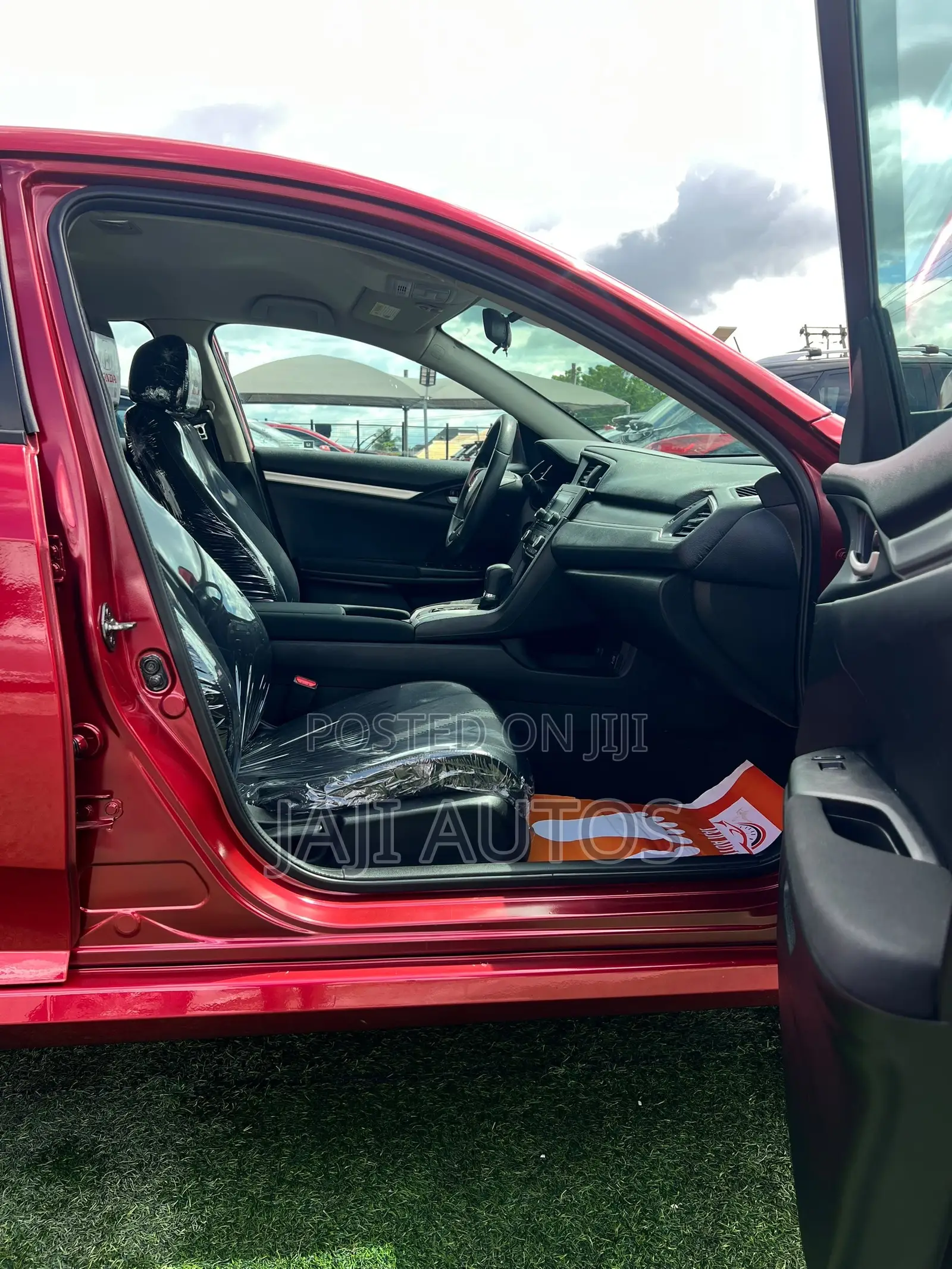 Honda Civic 2018 Red