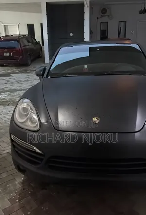 Porsche Cayenne S 4dr SUV AWD (4.8L 8cyl 8A) 2014 Black