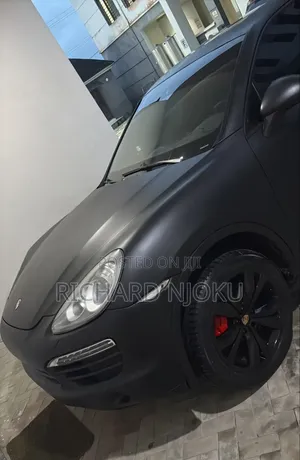 Porsche Cayenne S 4dr SUV AWD (4.8L 8cyl 8A) 2014 Black
