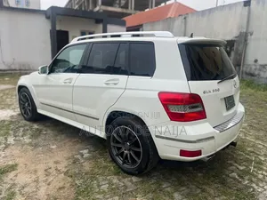 Mercedes-Benz GLK-Class 350 4MATIC 2011 White