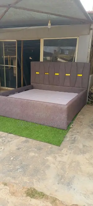 6 by 6 Padded Bedframeft