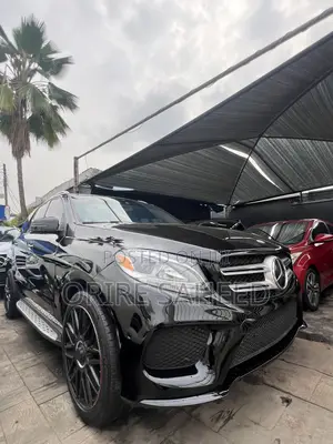 Mercedes-Benz GLE-Class 2015 Black