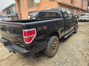 Ford F-150 Lariat 4dr SuperCrew 6.5 ft. SB (2.7L 6cyl Turbo 6A) 2015