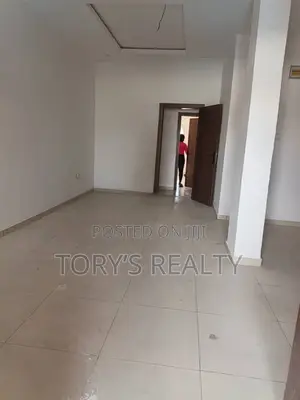 Mini Flat in Lekki Phase 1 for rent
