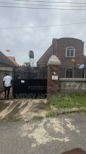 3bdrm Penthouse in Lavista Court Estate, Lokogoma for rent