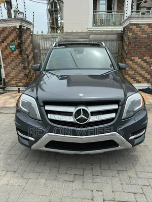 Mercedes-Benz GLK-Class Base GLK 350 4dr 4x2 (3.5L 6cyl 7A) 2015 Gray