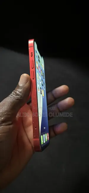 Apple iPhone 12 64 GB Red