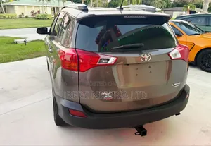 Toyota RAV4 Limited 4dr SUV AWD (2.5L 4cyl 6A) 2014 Brown