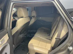 Hyundai Santa Fe 2015 Brown