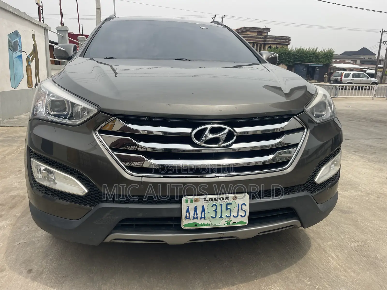 Hyundai Santa Fe 2015 Brown