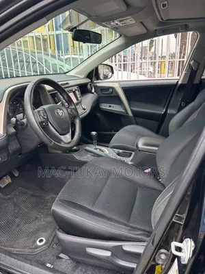 Toyota RAV4 XLE AWD (2.5L 4cyl 6A) 2013 Black
