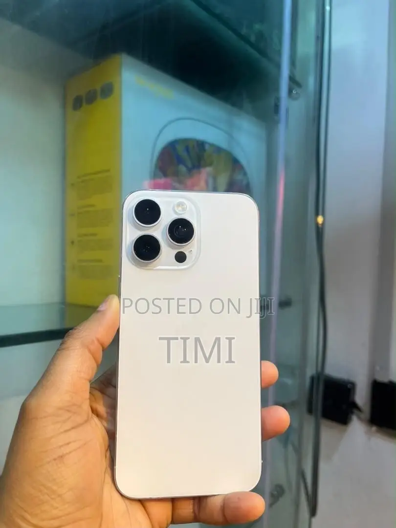 Apple iPhone 15 Pro Max 256 GB White