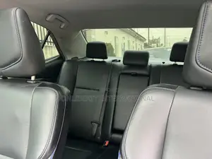 Toyota Corolla XSE 4dr Sedan (1.8L 4cyl CVT) 2017 Red