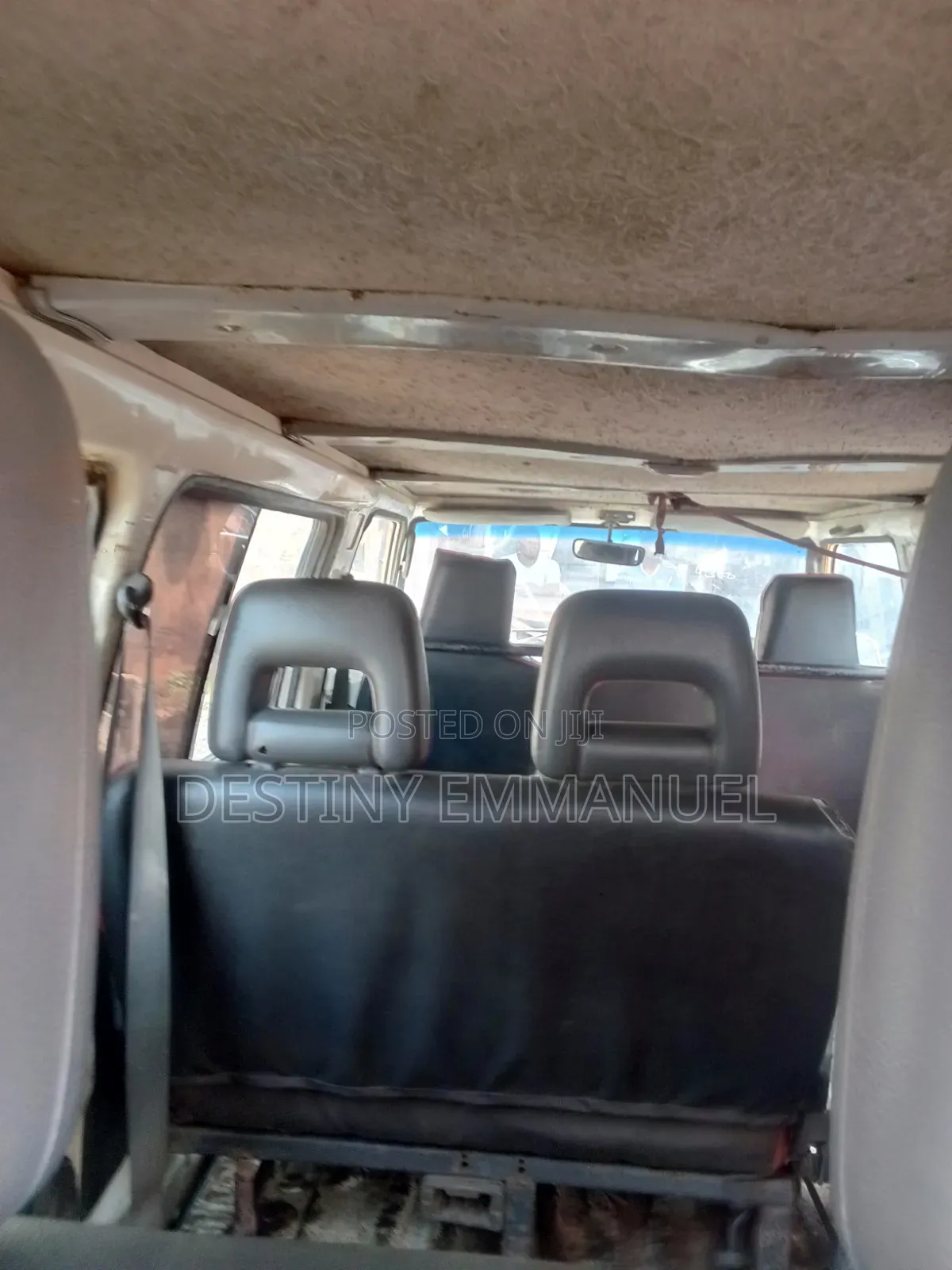 Mitsubishi L300 1999