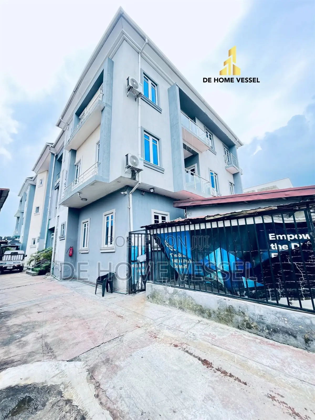 26 Rooms Hotel for Sale