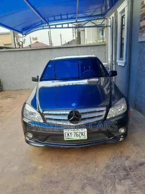 Mercedes-Benz C300 Luxury 4Matic Sedan AWD (3.0L 6cyl 7A) 2010 Gray