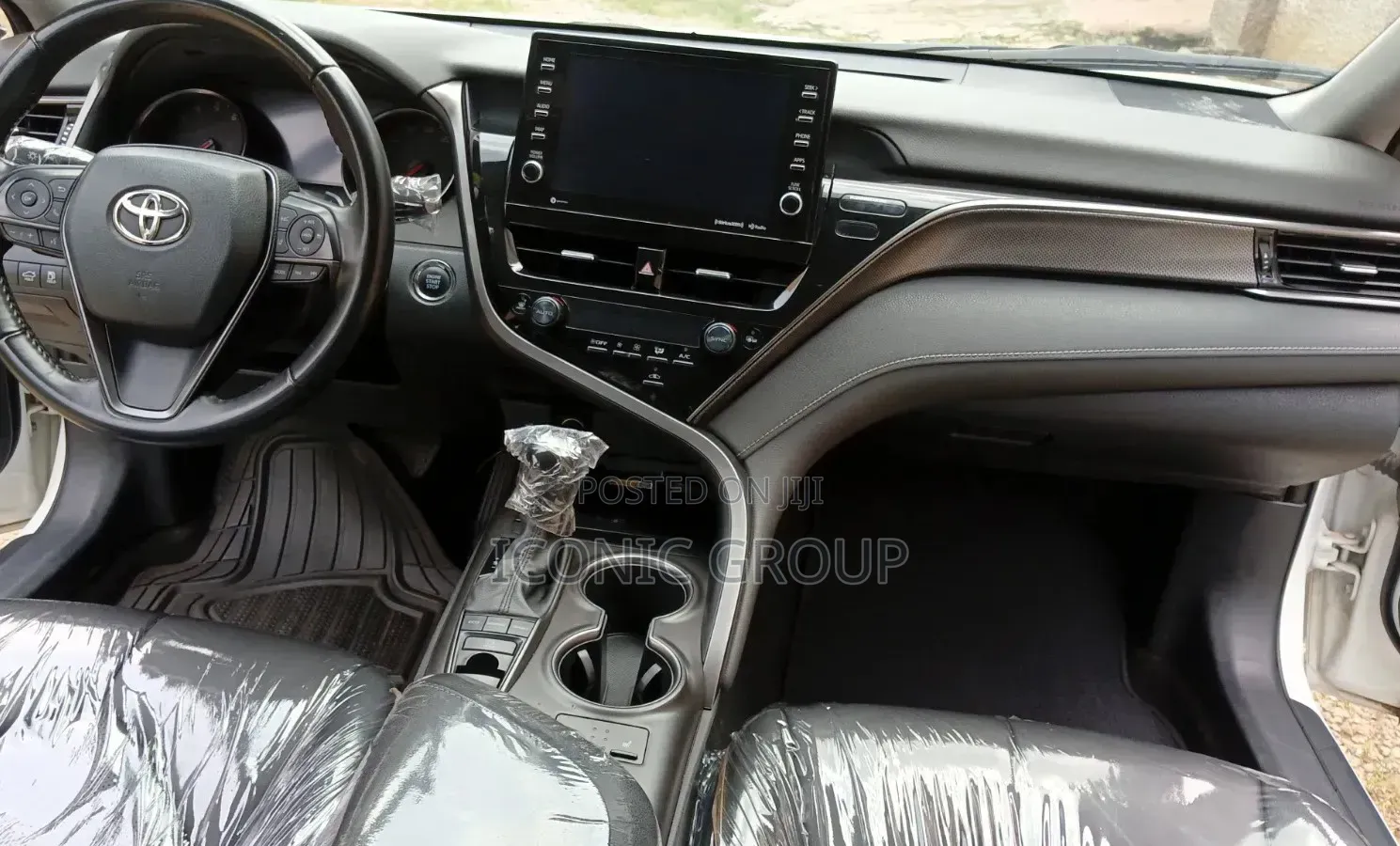 Toyota Camry XSE AWD 2024 White