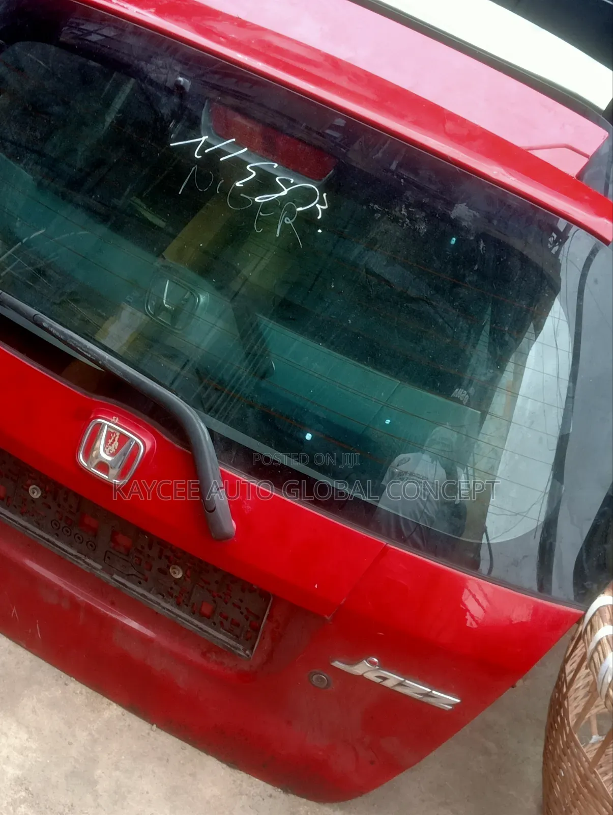Complete Booth Honda Jazz 2005 Model