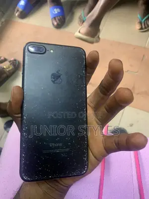 Apple iPhone 7 Plus 32 GB Black