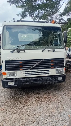 Volvo Mini Truck 2002 White