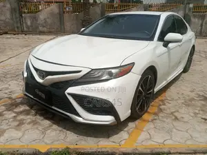 Toyota Camry 2018 Black