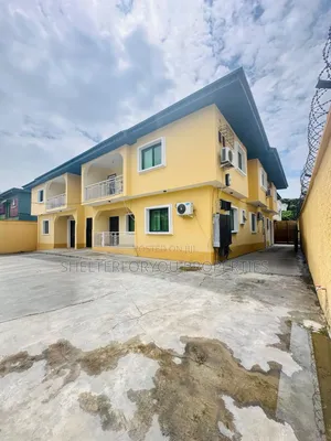 Studio Apartment in Lekki Phase 1 for rent