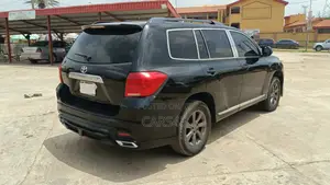 Toyota Highlander 2012 Black