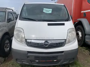 Opel Vivaro 2013 White