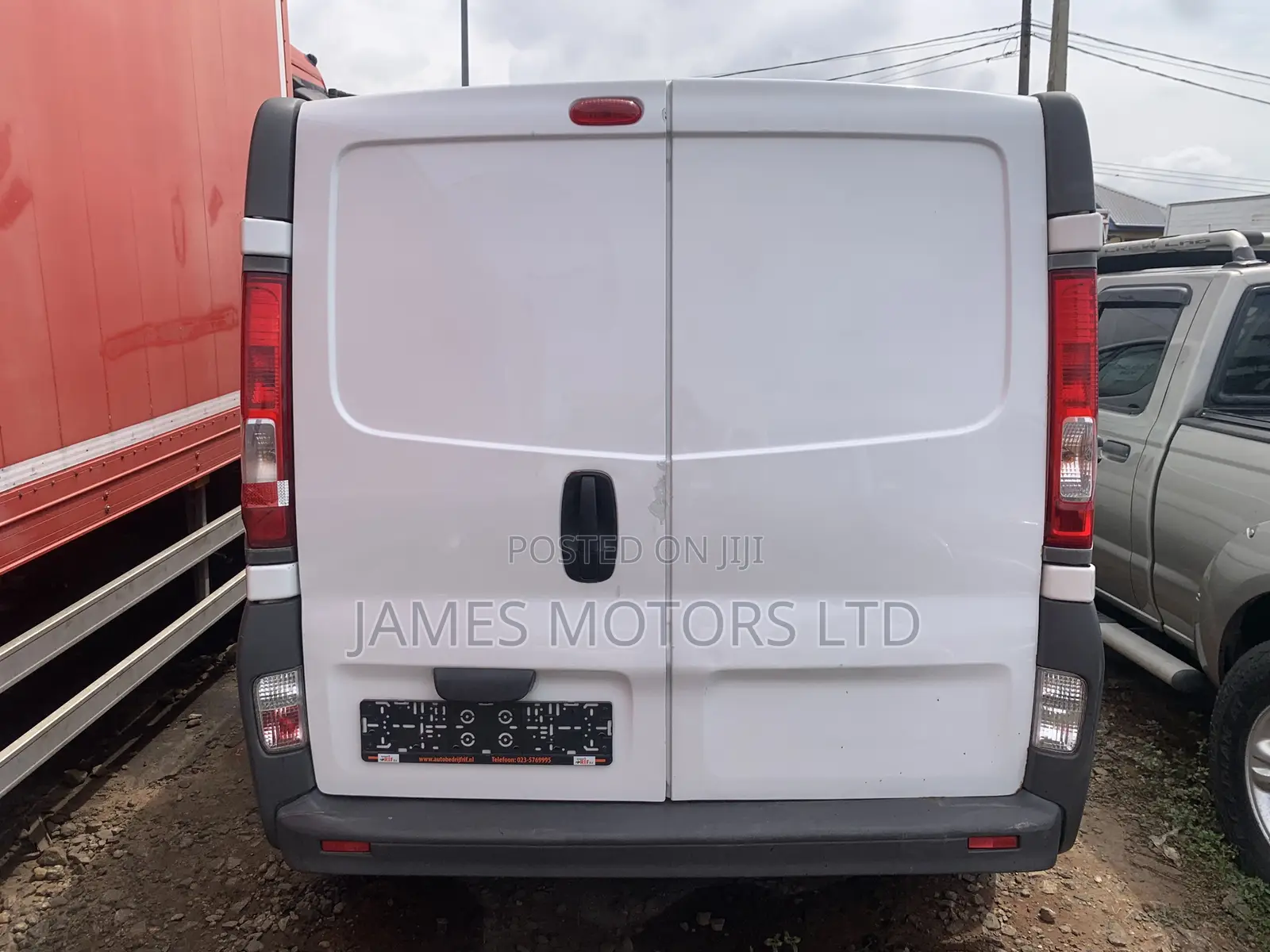 Opel Vivaro 2013 White