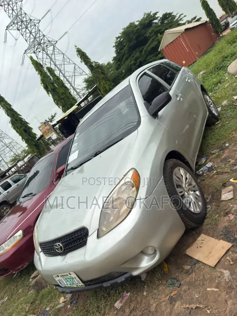 Toyota Matrix 2006 Gray