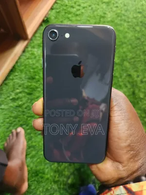 Apple iPhone 8 64 GB Black