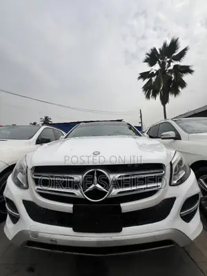 Mercedes-Benz GLE-Class 2015 White