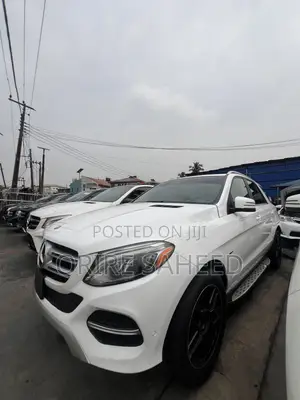 Mercedes-Benz GLE-Class 2015 White