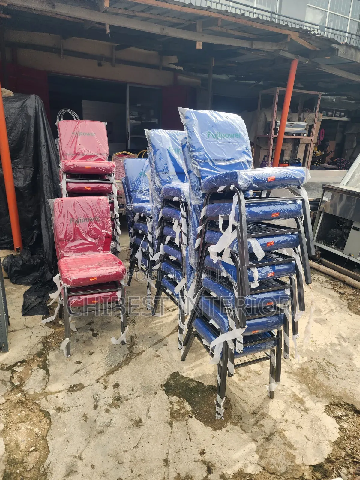 High Quality Single Chairs Used in Schools, Churches, Event Centers