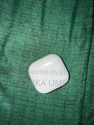 AirPod 4 Used