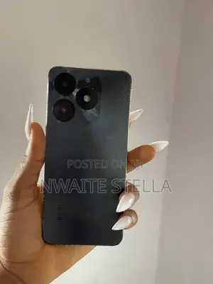 Itel A60 32 GB Black