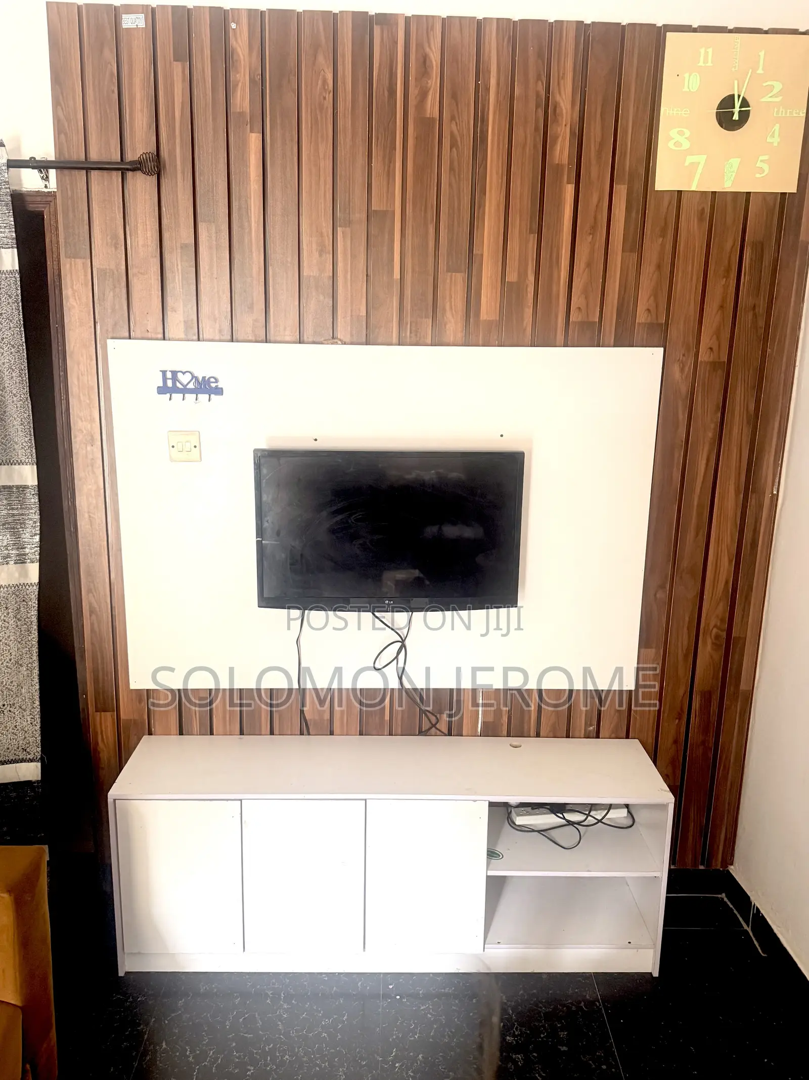TV Console