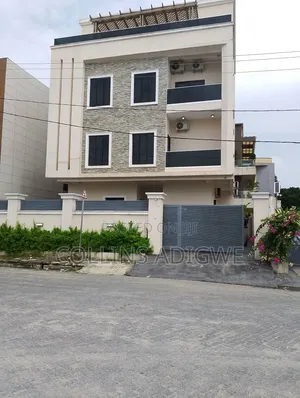 6bdrm Duplex in Main Lekki Phase 1 for sale