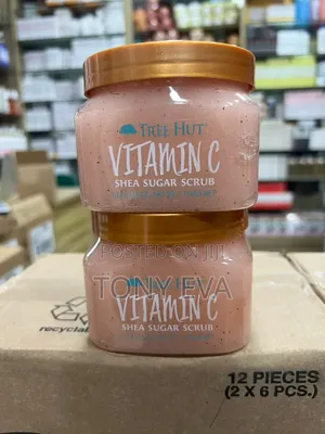 Tree Hut Vitamin C Scrub