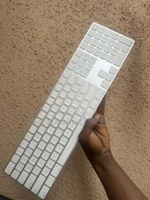 Apple Magic Keyboard Long