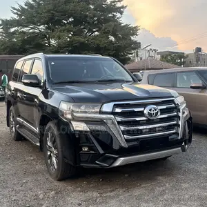 Toyota Land Cruiser 2020 Black
