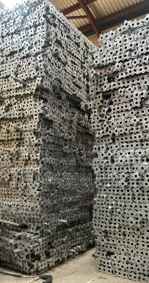 4m Galvanized Acrow Props